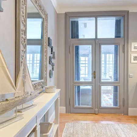 Апартаменти Dom & House - Mokwy Unique *